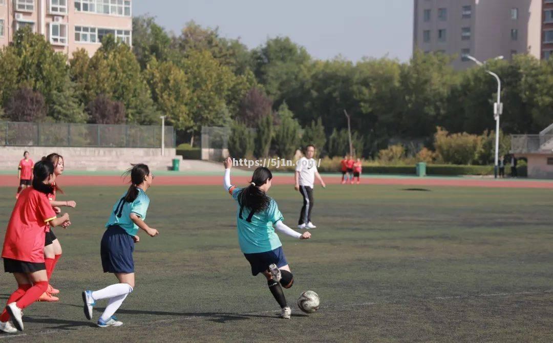 女子足球友谊赛在京成功举办，交流活动受热捧