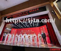 瑞士军刀砍退勇士,快船逆袭大将首个大胜! 瑞士军刀砍退勇士,快船逆袭大将首个大胜!