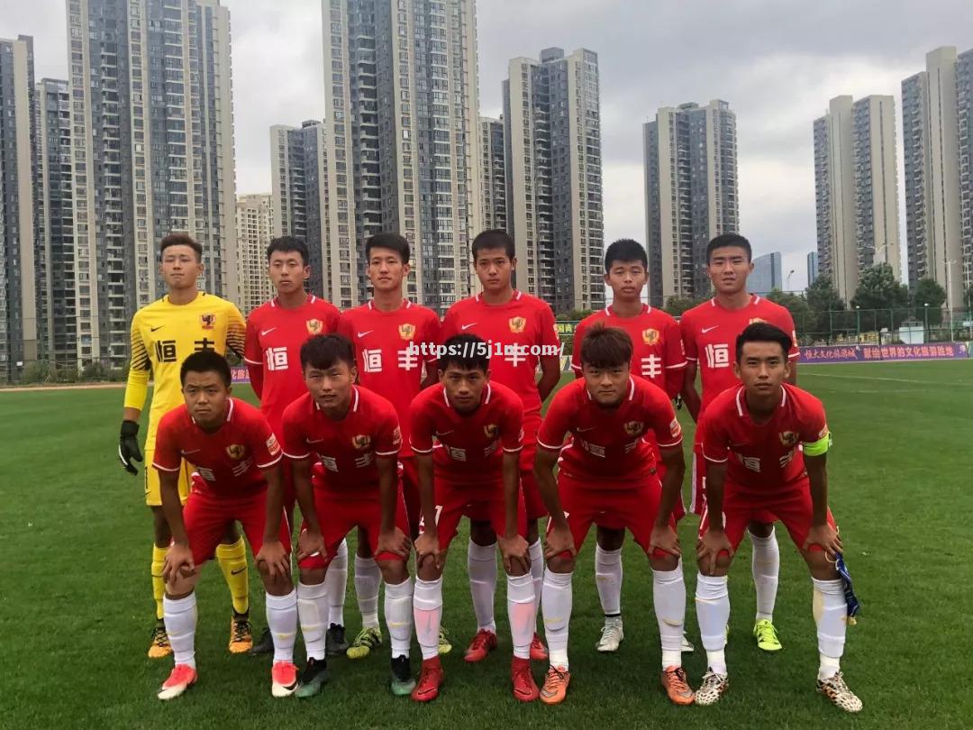 广州恒大击败天津权健,实现主场保持不败 广州恒大击败天津权健,实现主场保持不败