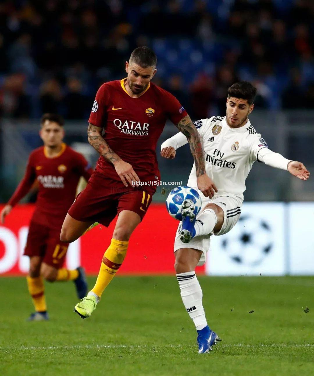 罗马惊险晋级淘汰赛